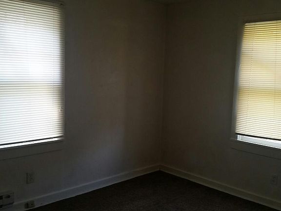 4th image of 919 Gardner St
