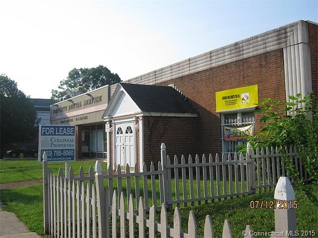 2nd image of 1574 Chapel St