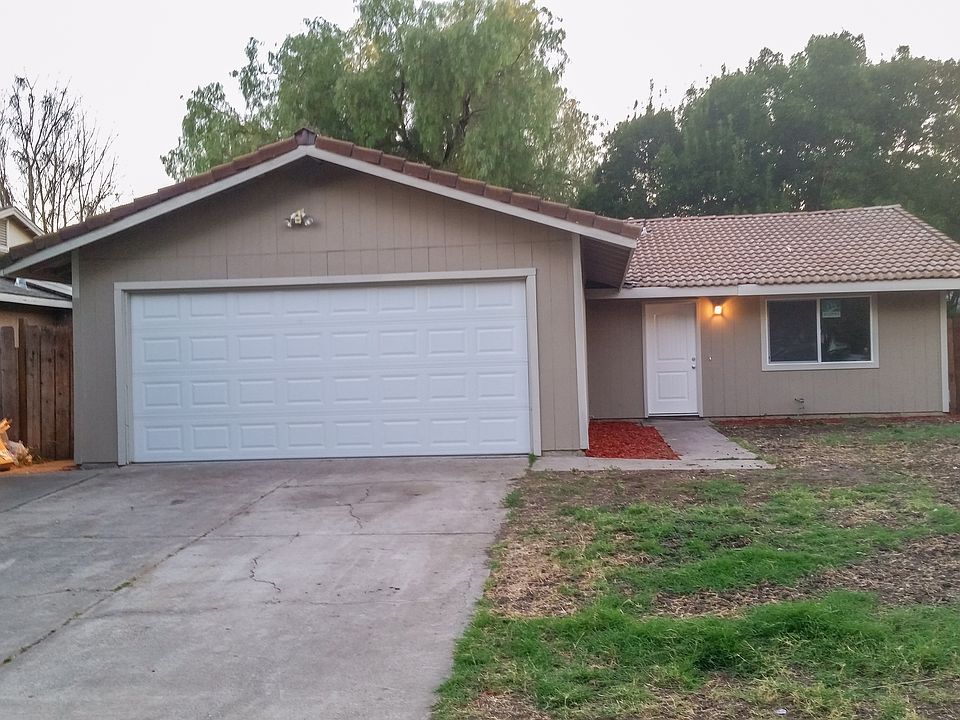 1st image of 9215 Parrish Ln