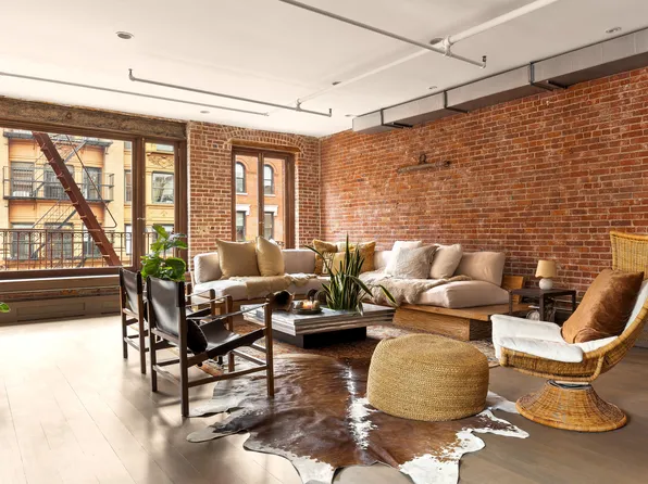 182 Lafayette Street image 2 of 17