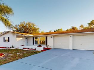 3102 Moog Rd, Holiday, FL 34691