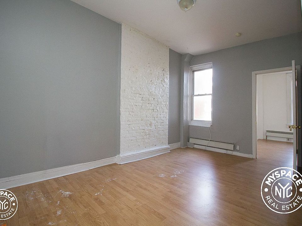 1st image of 487 Saint Johns Pl APT 3B