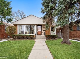 2821 W 83rd St, Chicago, IL 60652