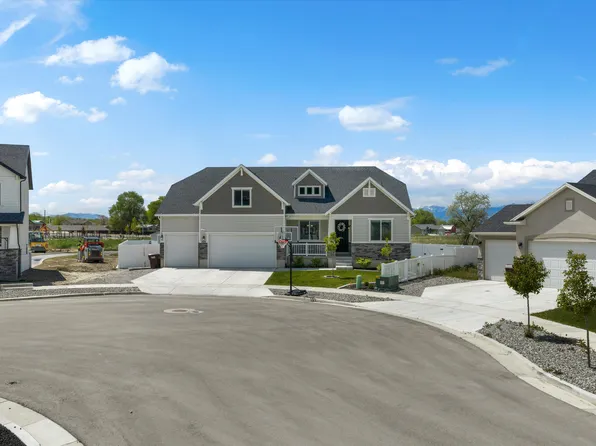 1978 E Colette St #1303, Lake Point, UT 84074