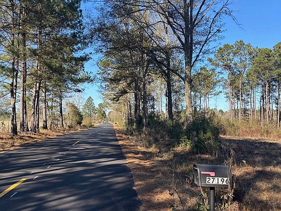 2nd image of 27196 C O Crockett Rd