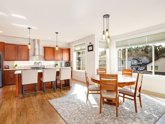 4th image of 5119 Wesley Ave SE