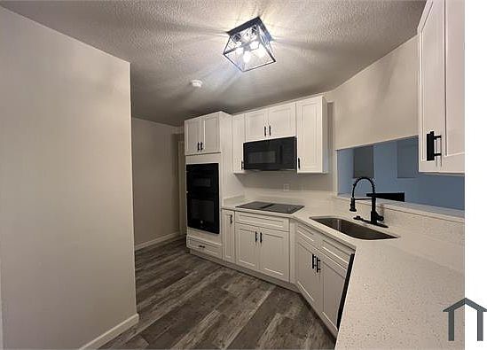 4th image of 4007 Sunrise Creek Dr