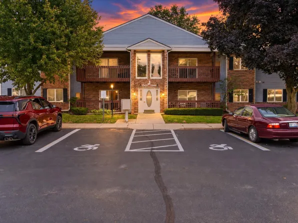 1338 Shoemaker Dr, Westland, MI 48185