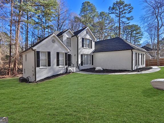 2nd image of 3760 Mountain Cove Rd