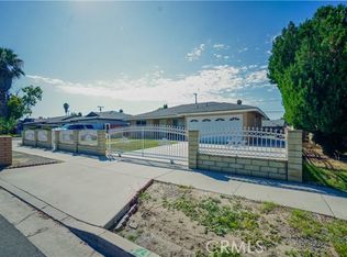 405 W Mayberry Ave, Hemet, CA 92543