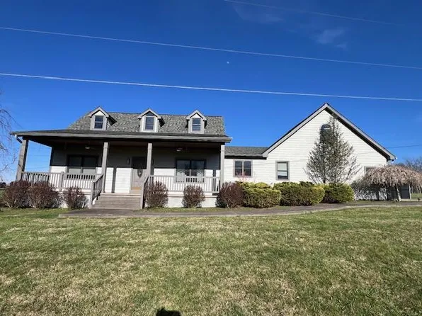130 Pittman Rd, Crab Orchard, WV 25827