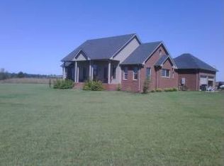 460 White Rd #B, Elkton, KY 42220