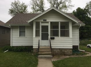 4645 Larimore Ave, Omaha, NE 68104