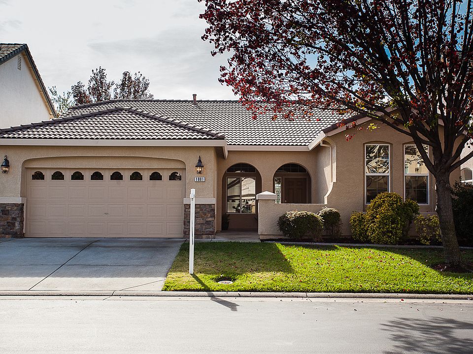 1st image of 1881 San Esteban Cir