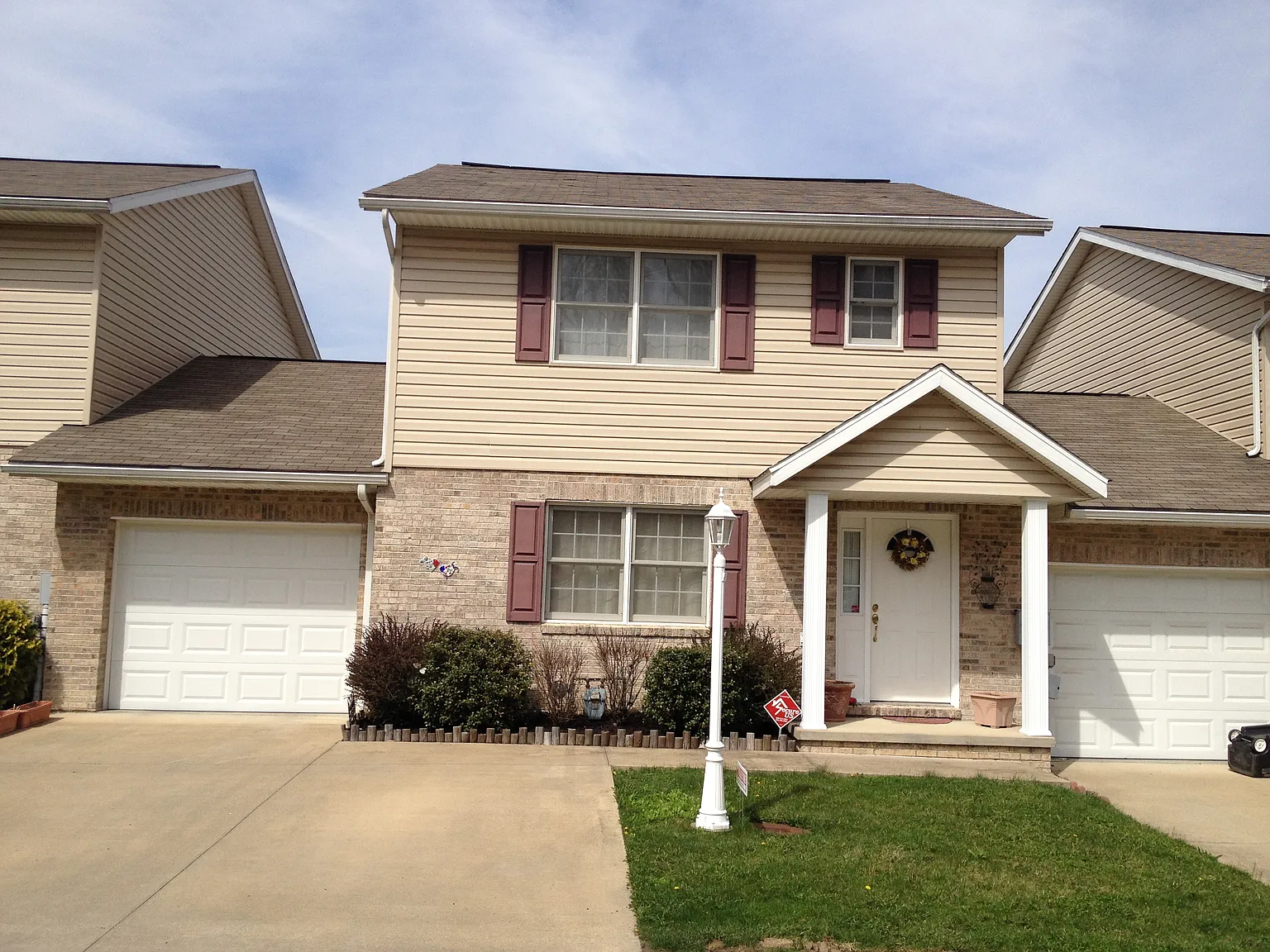 114 Donna Ave photo 1