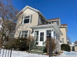 128 Center St, Findlay, OH 45840