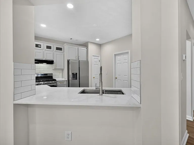 4379 Annlette Dr NW — Photo 11