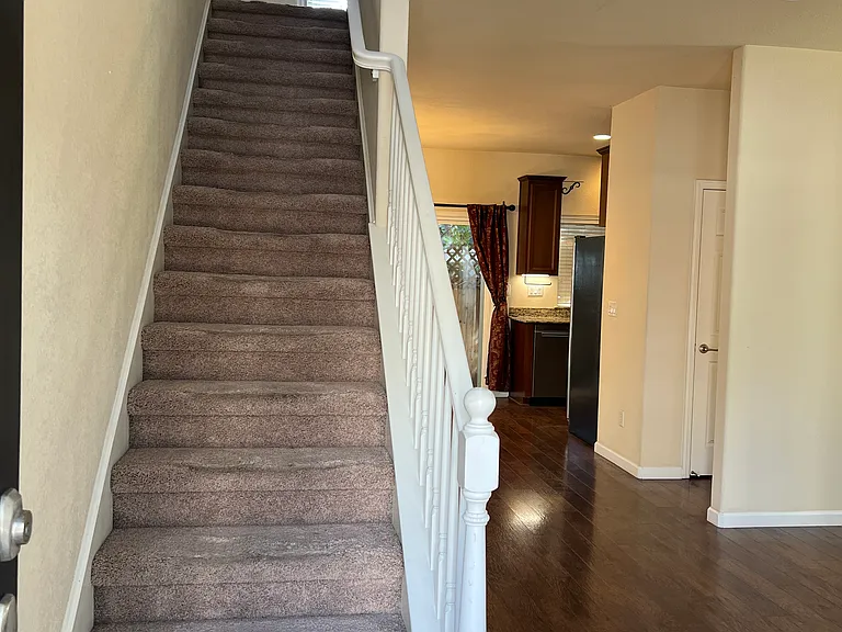 4200 San Jeronimo Ter — Photo 8