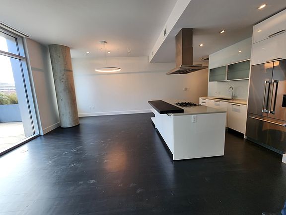 2nd image of 1507 Blake St #505