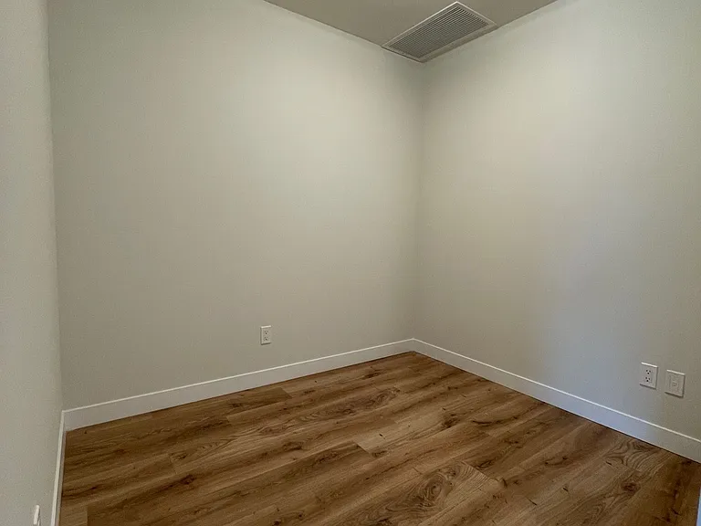 60 Frederick St #302 — Photo 10