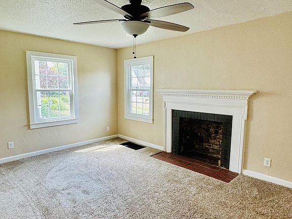 4th image of 3346 Ashland Ave