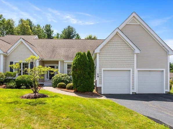 14 Sandstone Rd Unit 14, Westford, MA 01886