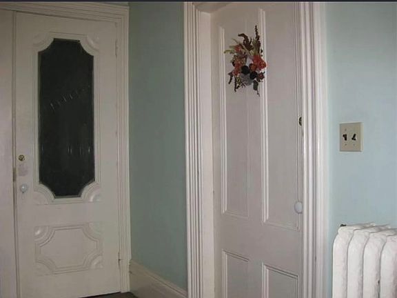 2nd image of 45 Green St