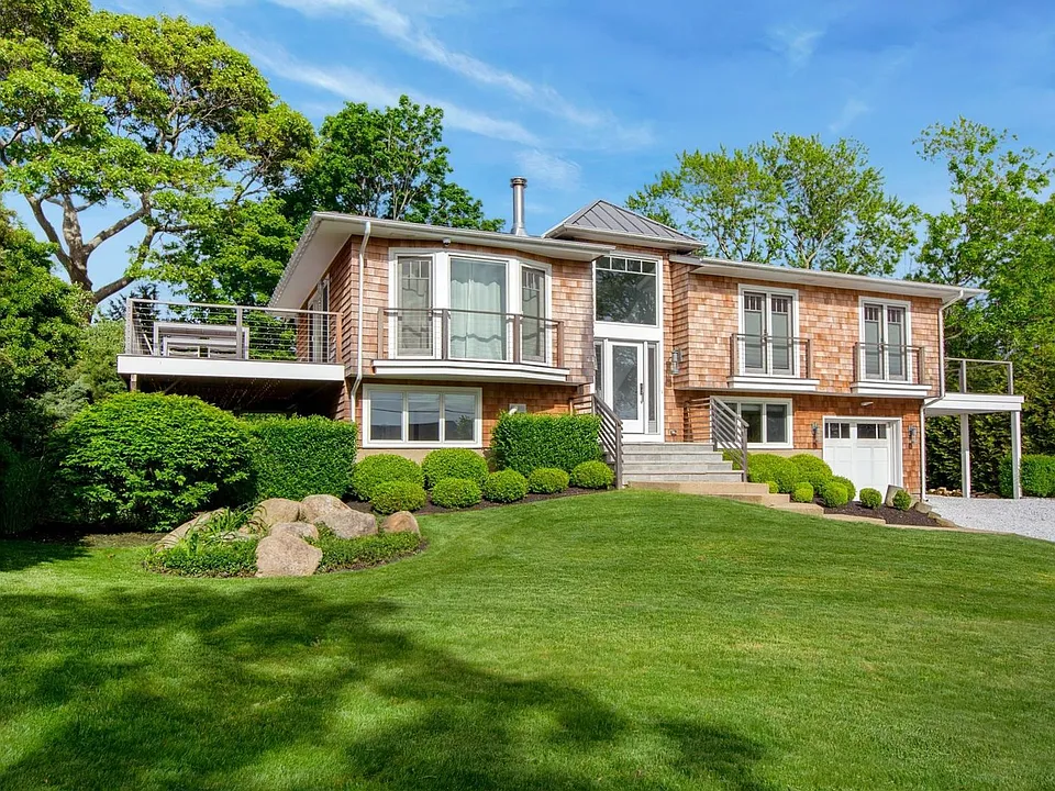 46 Cliff Dr