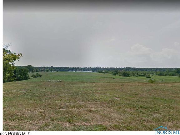 2nd image of 327 River Bend Ln