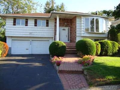 2526 Harbor Ln, Bellmore, NY, 11710