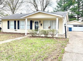 6012 Halma Dr, Louisville, KY 40272