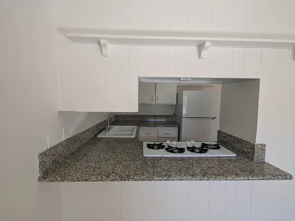 2265 241st St #4, Lomita, CA 90717