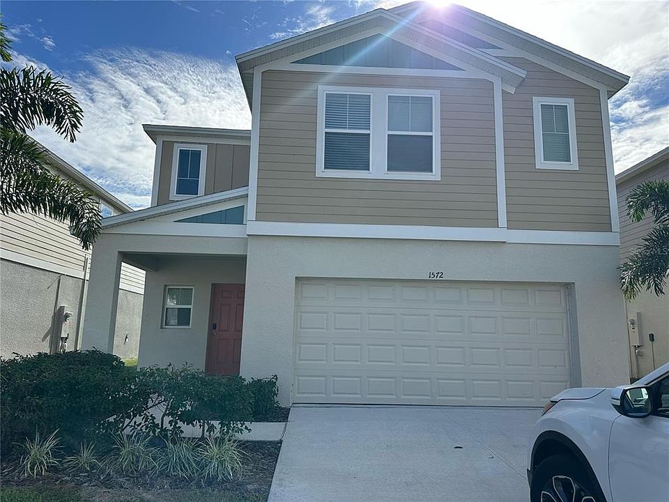 1st image of 1572 ELLESMERE AVENUE