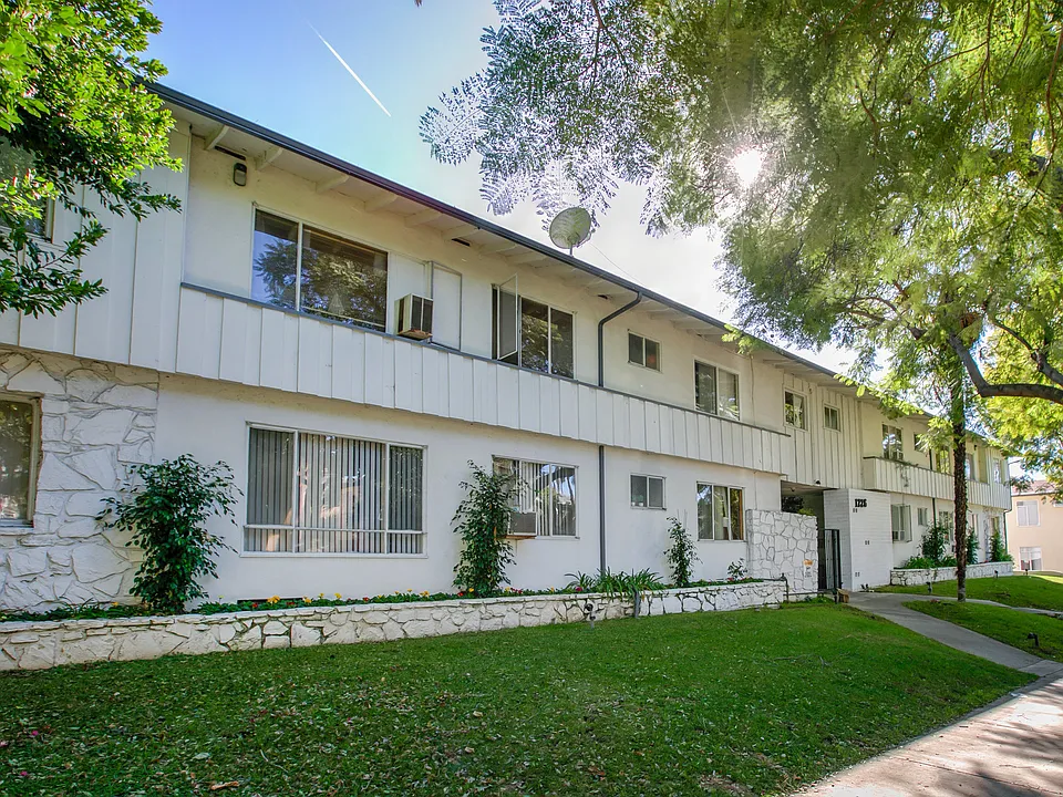 West Hollywood Towers