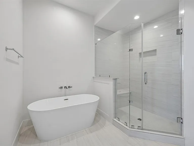 4621 Maxie St — Photo 31
