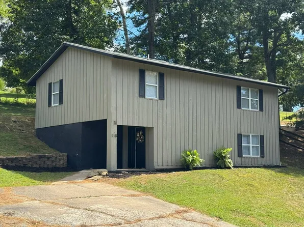 110 Craddock Dr, Spencer, WV 25276