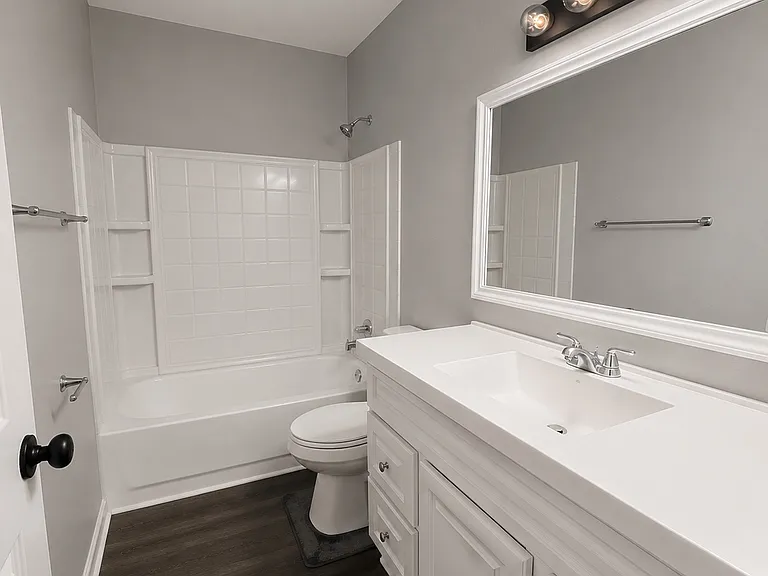 190 Dell St #6 — Photo 5