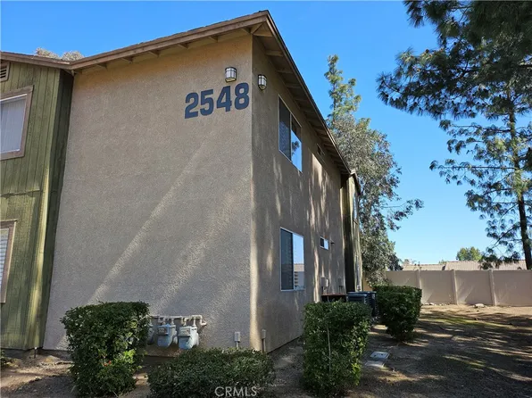 2548 Avenida Del Vis APT 104, Corona, CA 92882