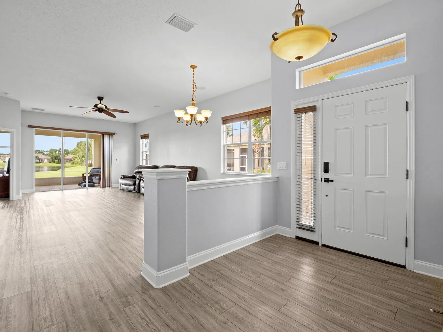 3 bed, 2.0 bath, 1997 sqft, $2,750 — Photo 3