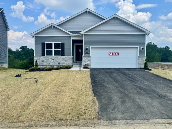 343 Gleneagles Dr, Butler, PA 16001