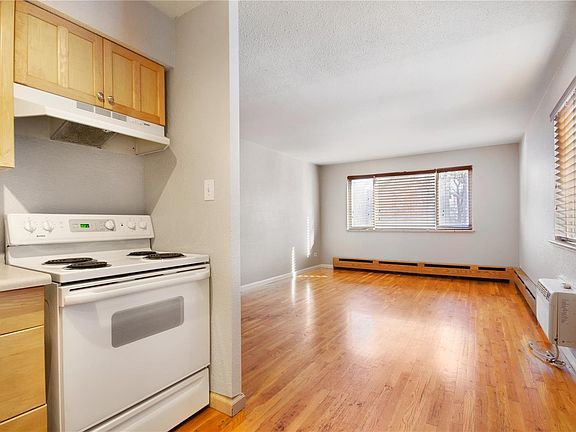 5th image of 1144 N Ogden St APT 204