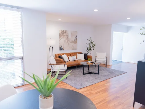 4044 Buena Vista St APT 219, Dallas, TX 75204