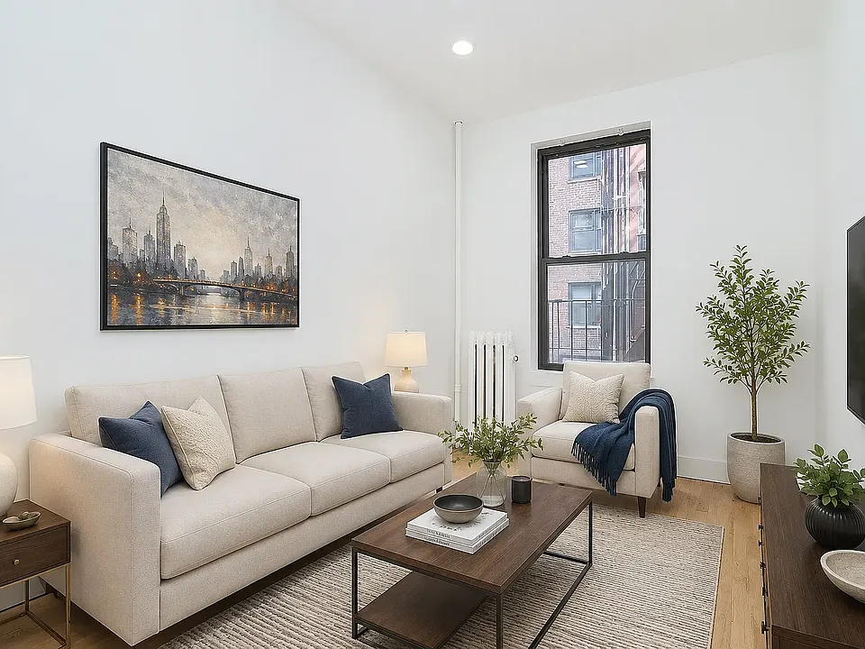 229 E 53rd St #4R