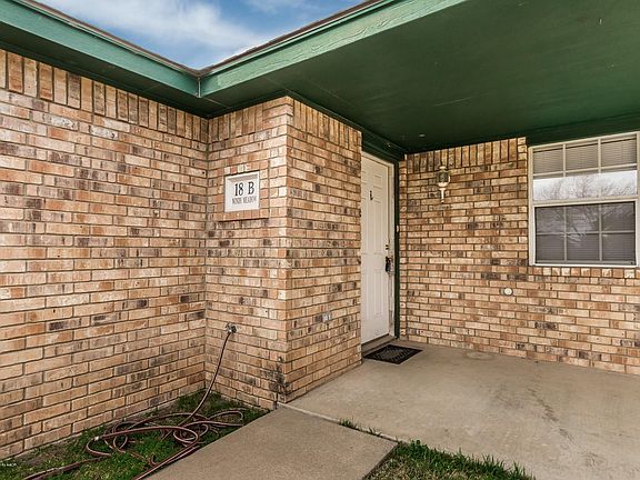 2nd image of 18 Windy Meadow Ln APT B