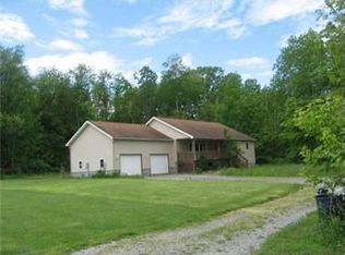 1813 Grove Ave, New Castle, PA 16101