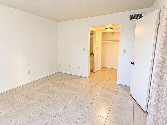 4th image of 2050 Oleander Blvd APT 7104
