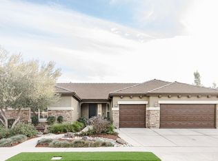 4935 W Elkhorn Ave, Visalia, CA 93277