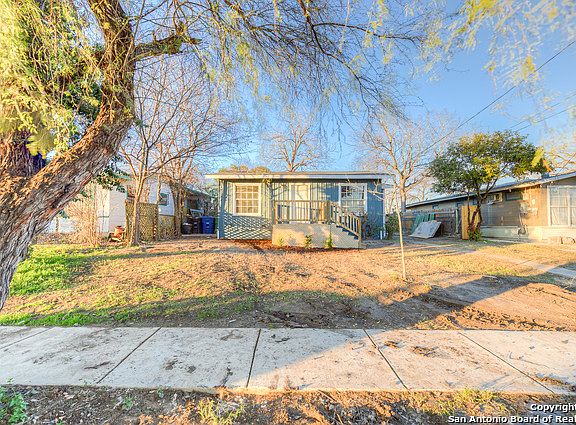 2nd image of 353 W Dickson Ave