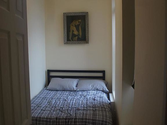 5th image of 137 E 116th St #4E
