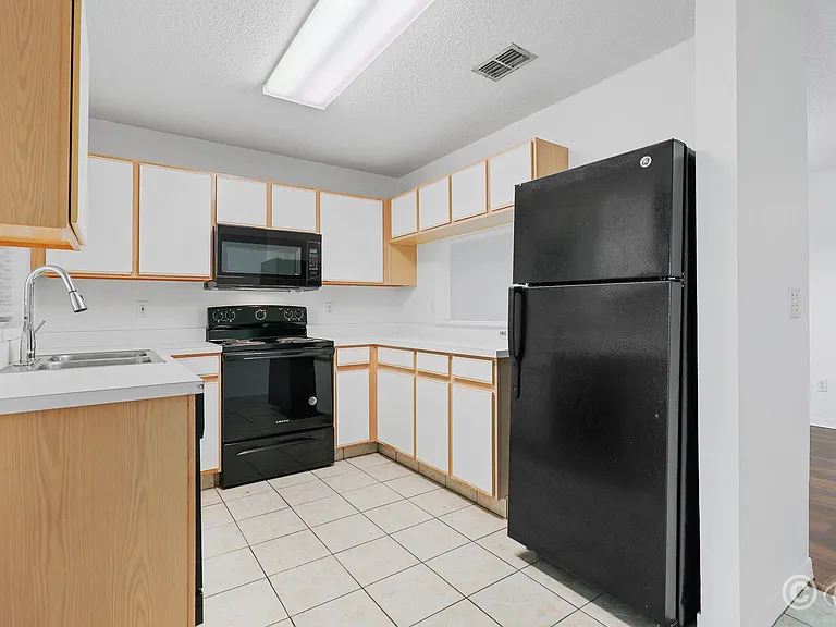 1326 Twilridge Pl — Photo 8